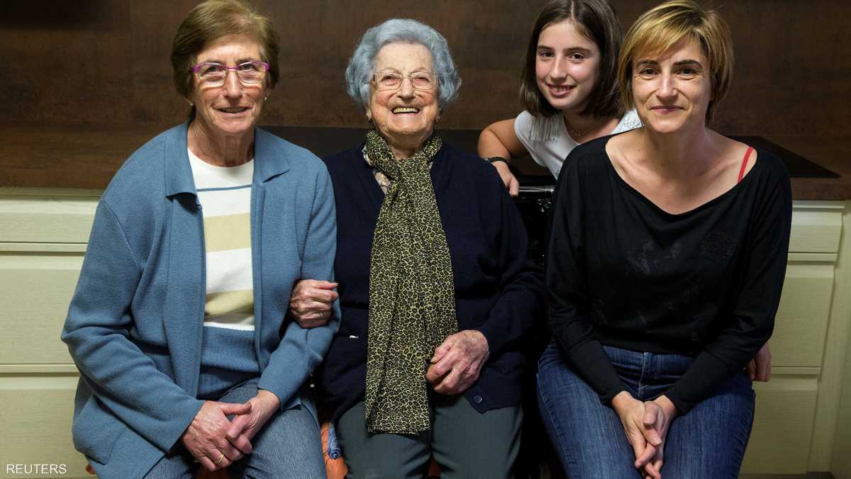 يظهر عيش المسنين في كنف عائلاتهم الترابط الأسرى في المجتمع الإسباني