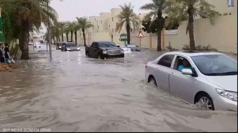 ناشطون ينشرون صورا صادمة لغرق شوارع الدوحة