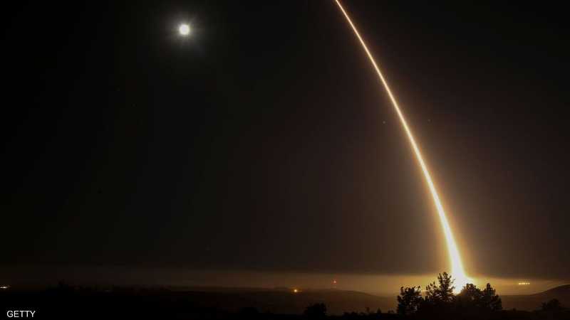 لحظة إطلاق الصاروخ الأميركي في ولاية كاليفورنيا