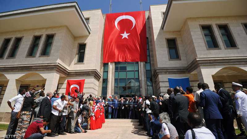 أردوغان يفتتح السفارة التركية في مقديشو