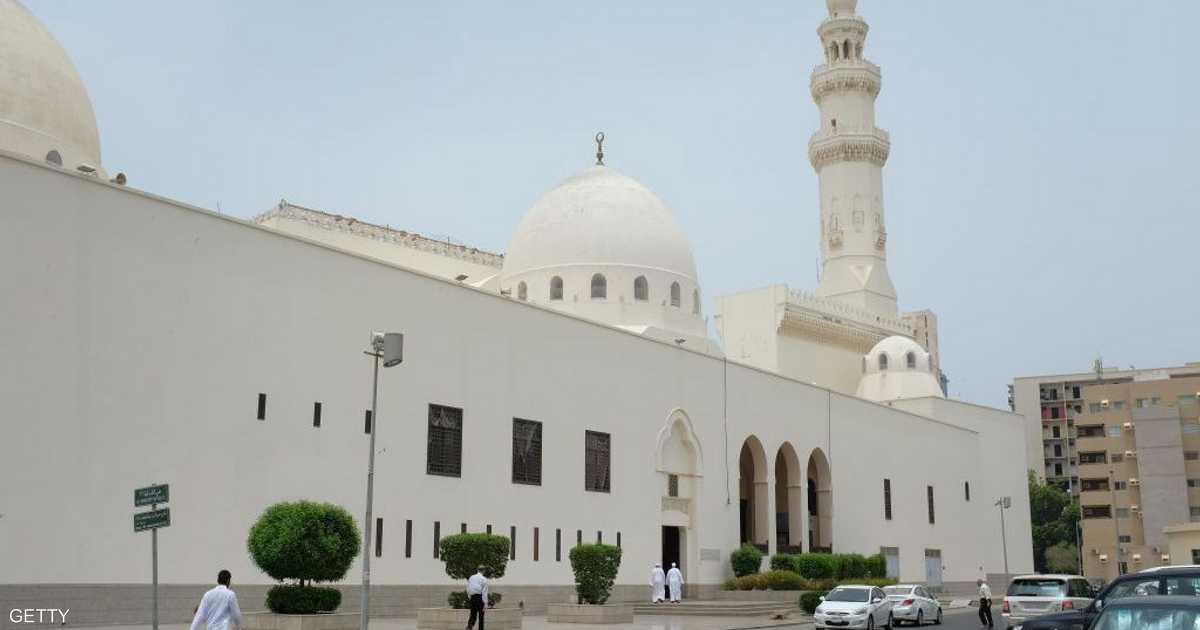 عودة مكبرات الصوت في المساجد