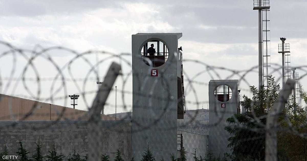 تقرير: 46 حالة  انتحار  بين معتقلي محاولة الانقلاب في تركيا   أخبار سكاي نيوز عربية