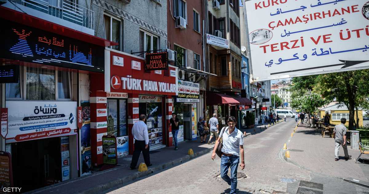 حملة الترحيل  في تركيا.. إجراء تنظيمي أم استهداف للسوريين؟   أخبار سكاي نيوز عربية