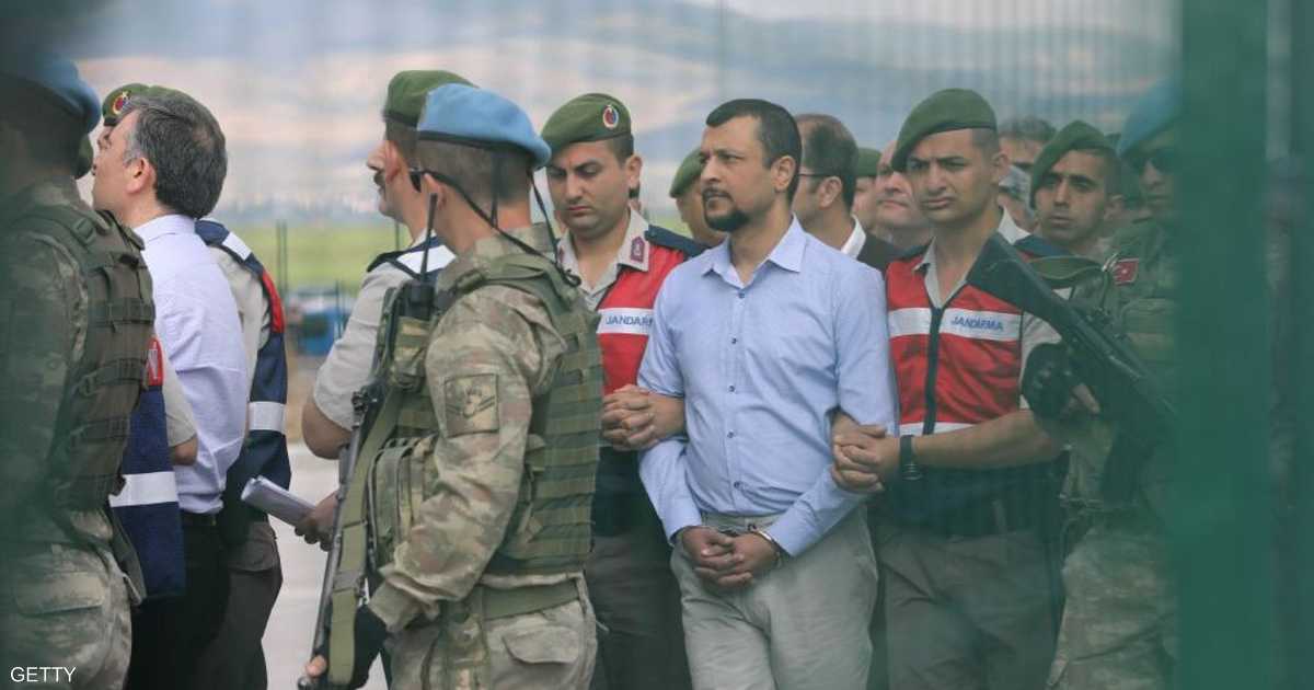 تركيا.. اعتقالات عسكرية جديدة بذريعة  الانقلاب الفاشل    أخبار سكاي نيوز عربية