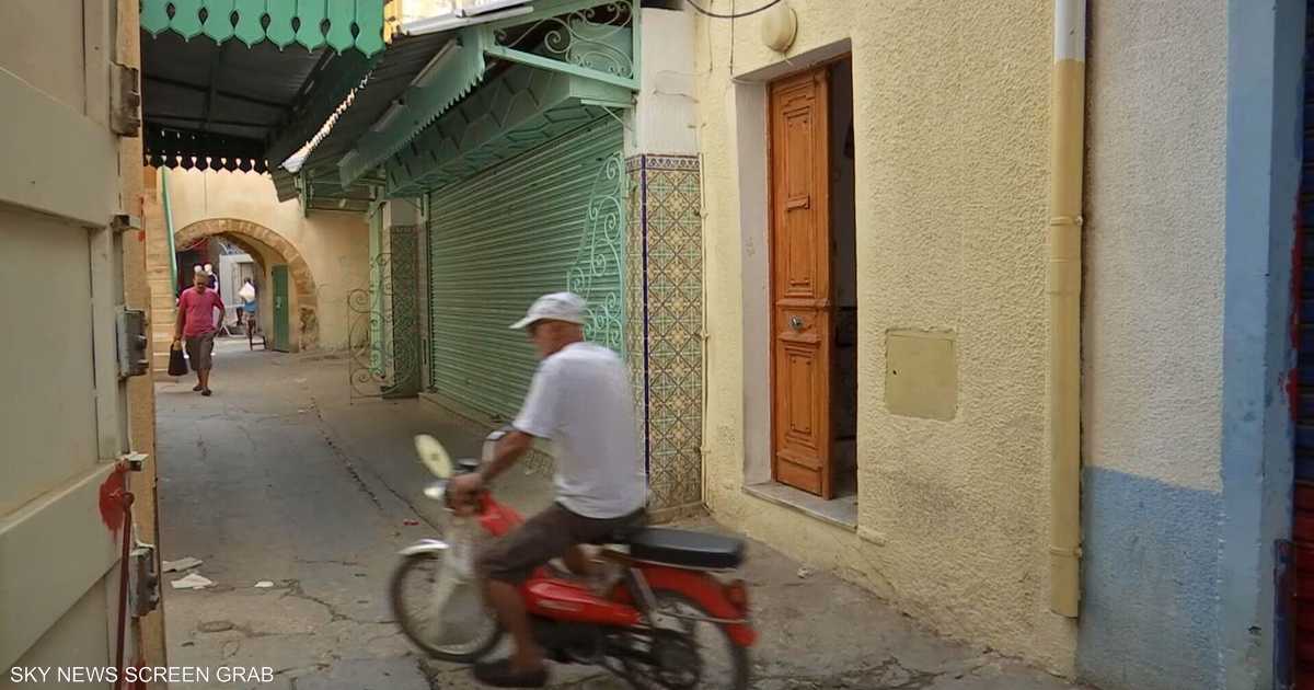 سكاي نيوز عربية تزور منزل  المرشح السجين  في تونس   أخبار سكاي نيوز عربية