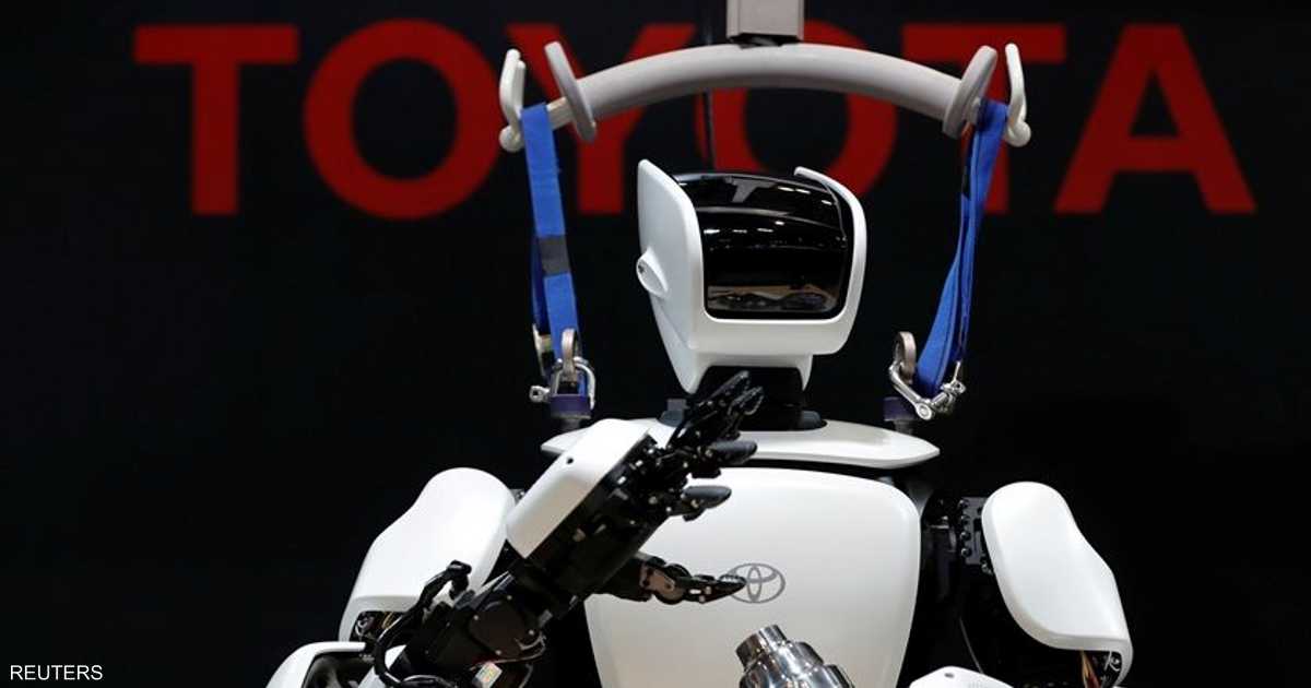 تويوتا  تكشف النقاب عن  الروبوت الجرّاح    أخبار سكاي نيوز عربية