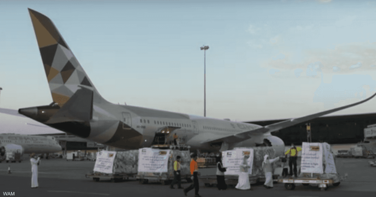 الإمارات ترسل مساعدات إلى إثيوبيا وزيمبابوي لمكافحة  كورونا    أخبار سكاي نيوز عربية