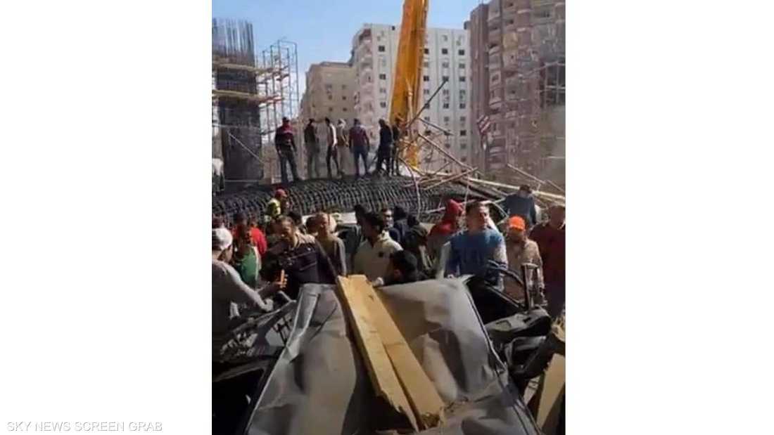 انهيار بجسر تحت الإنشاء في مصر