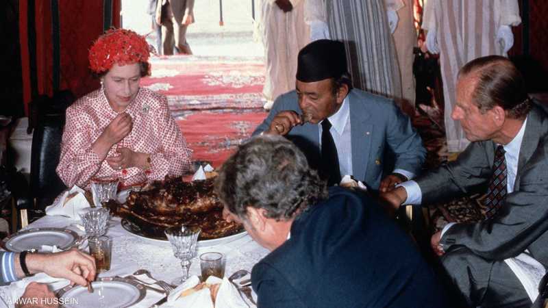 الملكة والأمير فيليب في المغرب سنة 1980