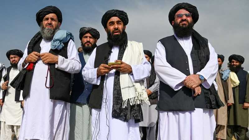 خلافات وصلت حد الشجار.. ماذا يجري داخل قيادة طالبان؟ | أخبار سكاي نيوز عربية