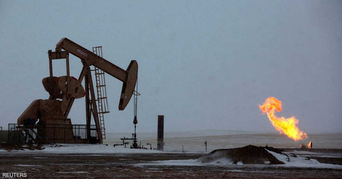 أسعار النفط عالقة بين آمال الطلب الصيني والتوقعات الاقتصادية - Sky News Arabia سكاي نيوز عربية