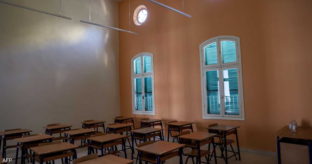 أزمة التعليم في لبنان.. أساتذة يبتكرون طرقا لتعويض النقص
