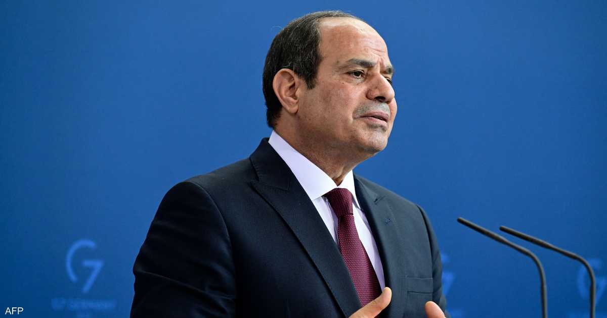 Le président égyptien approuve l’augmentation du salaire minimum à 6 000 livres