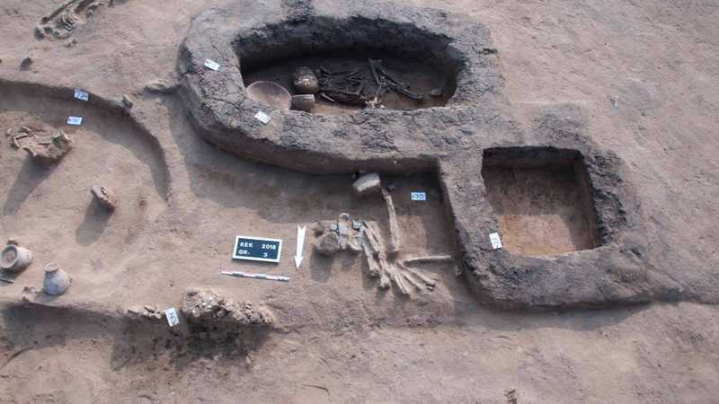 مصر العثور على كنز أثري يعود إلى فترة الهكسوس,آثار المصرية وزار الآثار المصرية 1-1220742.jpg