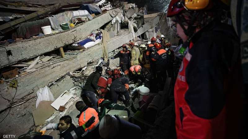 كارثة بناية إسطنبول قتيل آخر وعدد غير معروف تحت الأنقاض, أخبار تركيا,إسطنبول,انهيار مبنى 1-1225347.jpg