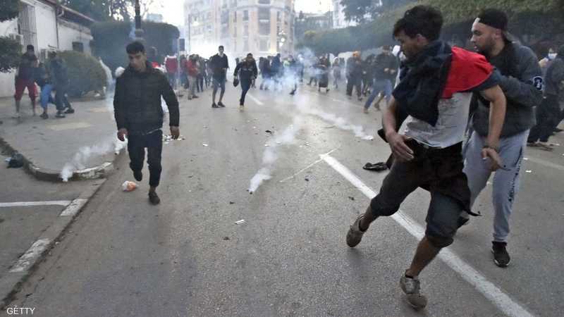 بعد احتجاجات الجزائر.. تحذير من "الإرهاب والأجندات" 1-1229907.jpg