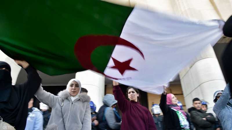 حكومة الجزائر: الصناديق ستحسم ولاية بوتفليقة الخامسة 1-1230560.jpg