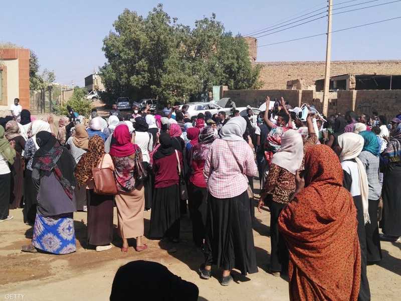 تظاهرة نسائية ضد نظام الحكم في السودان -أرشيف-
