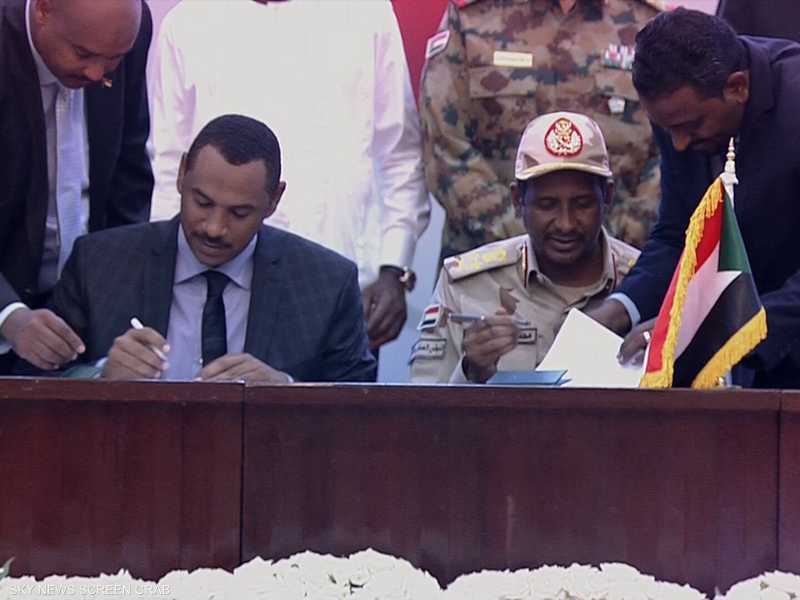 السودان يبدأ تاريخه الجديد.. توقيع اتفاق الفترة الانتقالية 1-1276501.jpg