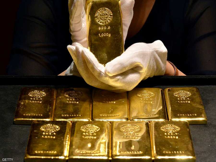 ارتفعت أسعار الذهب على نحو طفيف لأعلى مستوياتها في نحو شهرين